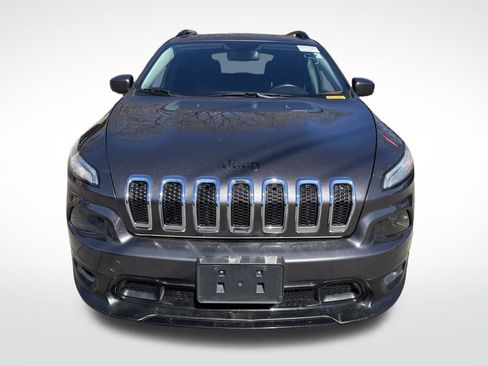 Used 2018 Jeep Cherokee Latitude image 8
