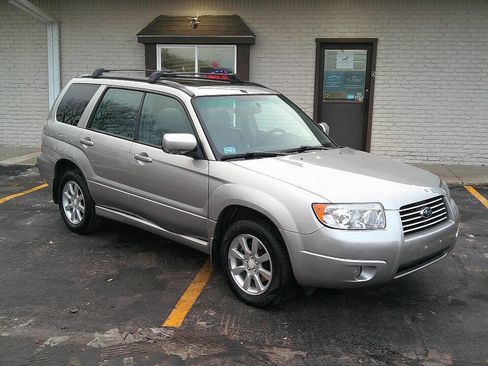 Used 2007 Subaru Forester 2.5X image 2