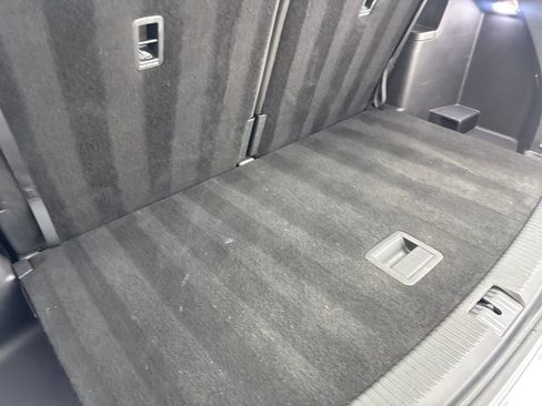 Used 2024 Volkswagen Atlas SE w/ Panoramic Sunroof Package AWD/4WD image 86
