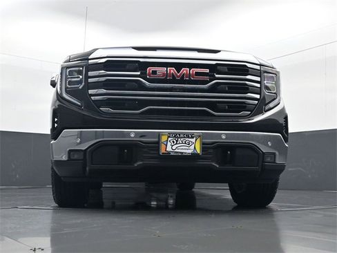 Certified 2022 GMC Sierra 1500 SLT w/ SLT Premium Plus Package image 22