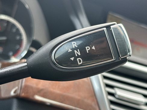 Used 2012 Mercedes-Benz E 350 Sedan image 27