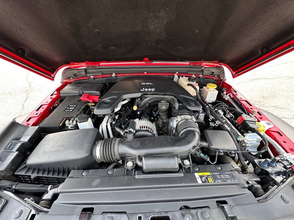 Used 2020 Jeep Gladiator Sport w/ Quick Order Package 24S AWD/4WD image 40