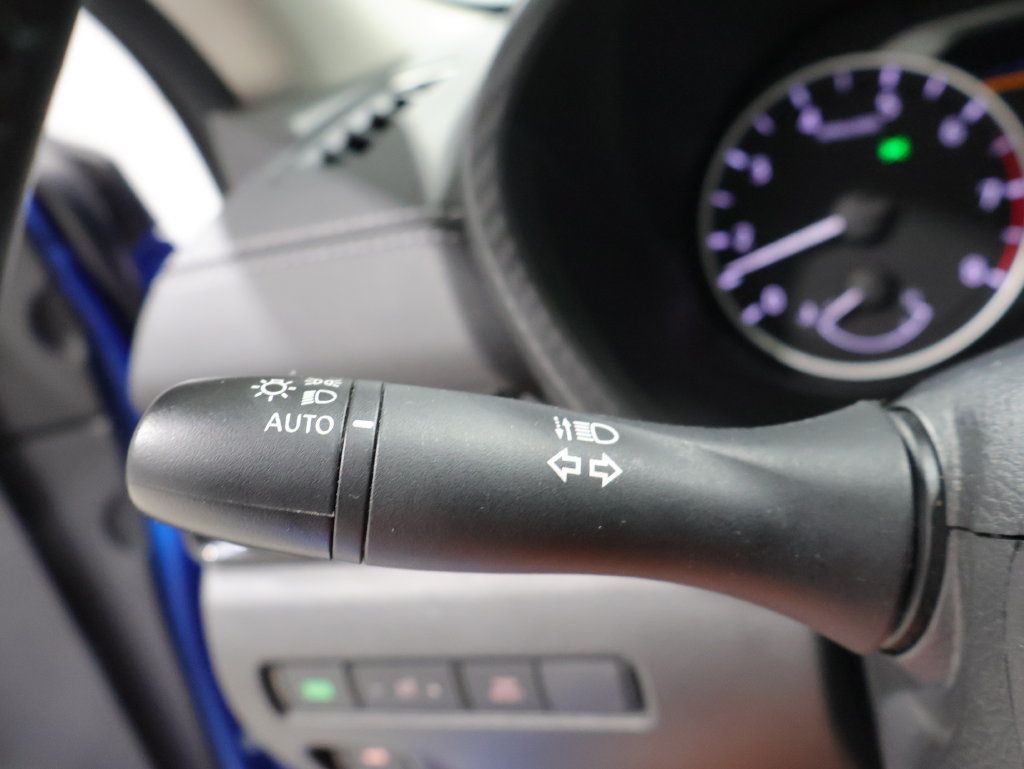 Used 2025 Nissan Sentra SV w/ All-Weather Package FWD image 37