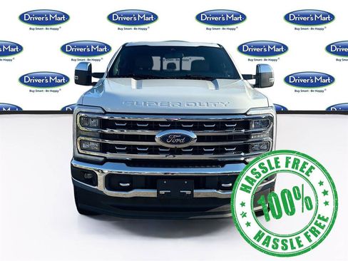 Used 2023 Ford F250 Lariat w/ Chrome Package image 2