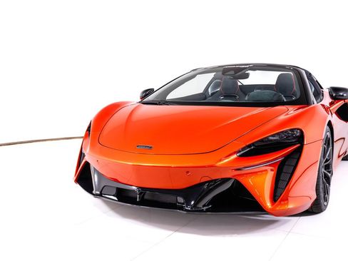 New 2026 McLaren Artura Spider RWD image 12