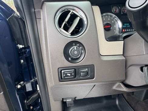 Used 2009 Ford F150 XLT image 22