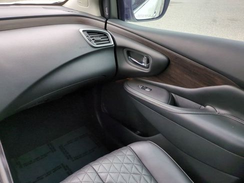 Used 2020 Nissan Murano Platinum w/ Cargo Package image 17