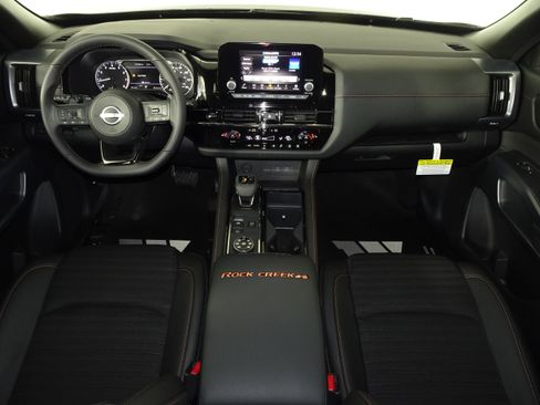 New 2025 Nissan Pathfinder Rock Creek image 10