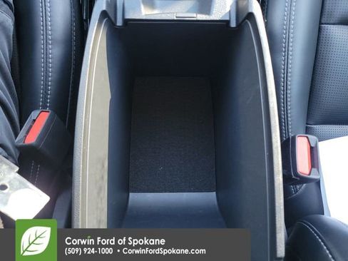 Used 2025 Ford Escape Platinum image 36