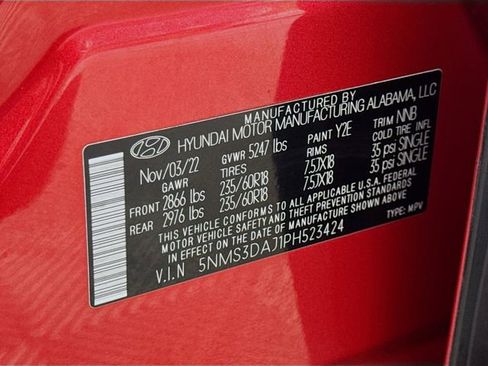 Used 2023 Hyundai Santa Fe SEL w/ Premium Package image 17