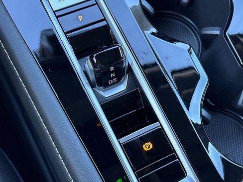 New 2026 Volkswagen Atlas SEL Premium R-Line image 22