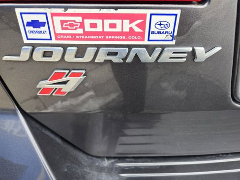 Used 2019 Dodge Journey GT image 28