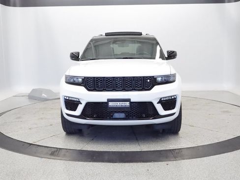 Used 2025 Jeep Grand Cherokee Summit AWD/4WD image 11