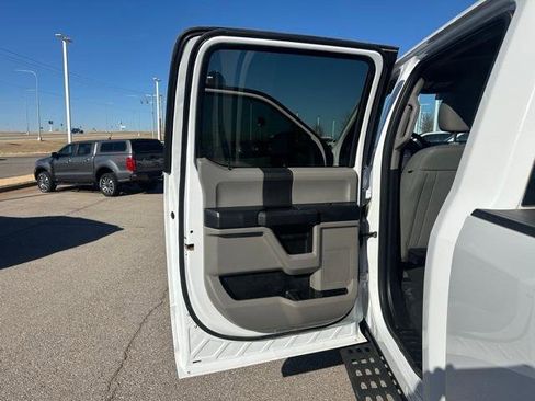Used 2021 Ford F250 XL w/ STX Appearance Package image 12