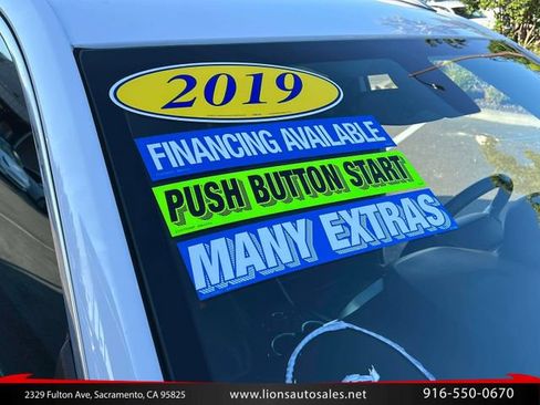 Used 2019 GMC Terrain SLT FWD image 13