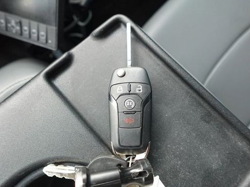 Used 2024 Ford F550 4x4 SuperCab Super Duty image 19