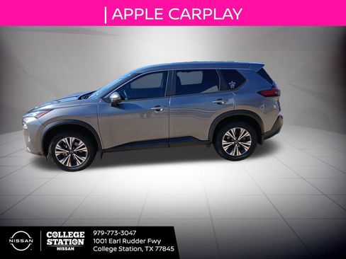 Certified 2023 Nissan Rogue SV image 7