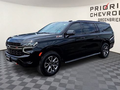 Used 2021 Chevrolet Suburban Z71 w/ Z71 Signature Package AWD/4WD image 4