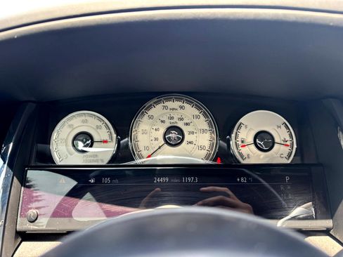 Used 2016 Rolls-Royce Wraith image 26