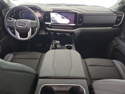 Used 2026 GMC Sierra 1500 SLT AWD/4WD image 26