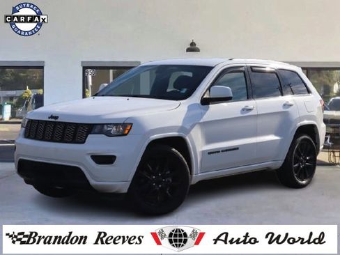 Used 2018 Jeep Grand Cherokee Altitude image 1