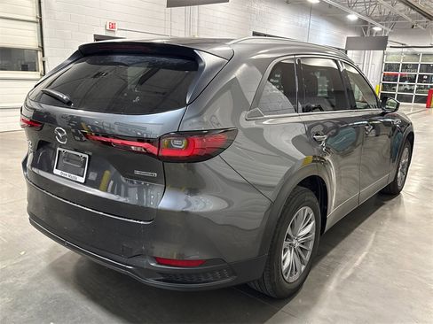 Certified 2025 MAZDA CX-90 3.3 Turbo w/ Preferred Package image 4