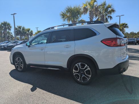 Certified 2023 Subaru Ascent Limited w/ Technology Package image 6