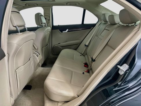 Used 2012 Mercedes-Benz C 250 Sedan image 17
