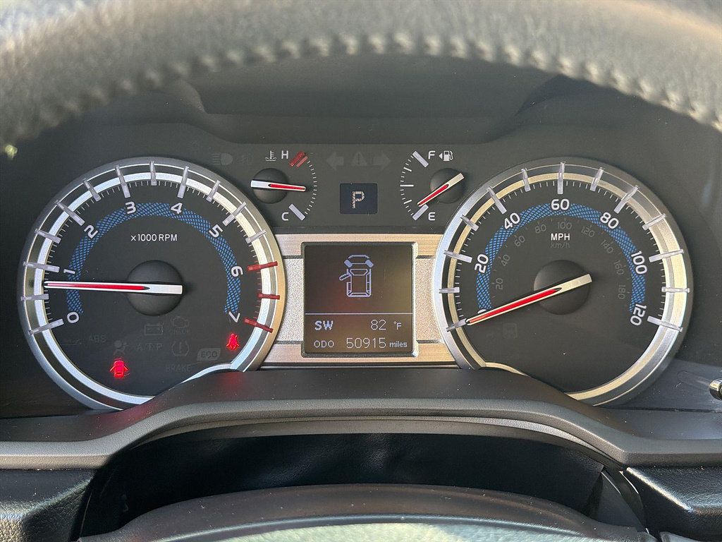 Used 2019 Toyota 4Runner SR5 Premium w/ Wilderness Package AWD/4WD image 10