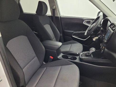 Used 2021 Kia Soul LX FWD image 21