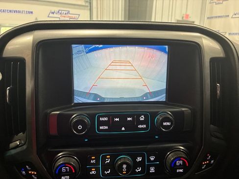 Used 2017 Chevrolet Silverado 1500 LTZ Z71 w/ LTZ Plus Package AWD/4WD image 26