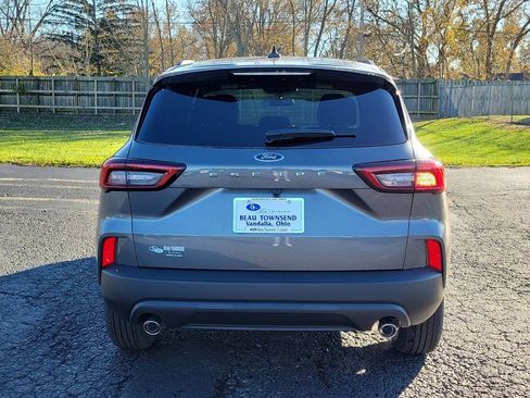 New 2026 Ford Escape ST-Line w/ Cold Weather Package image 5