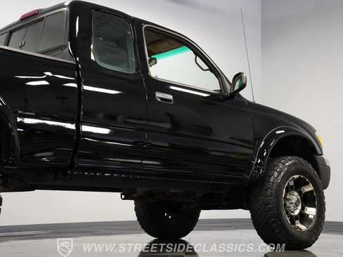 Used 1998 Toyota Tacoma 4x4 w/ SR5 Package image 28