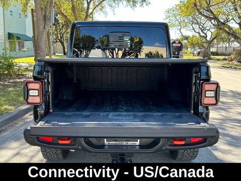 Certified 2025 Jeep Gladiator Mojave image 35