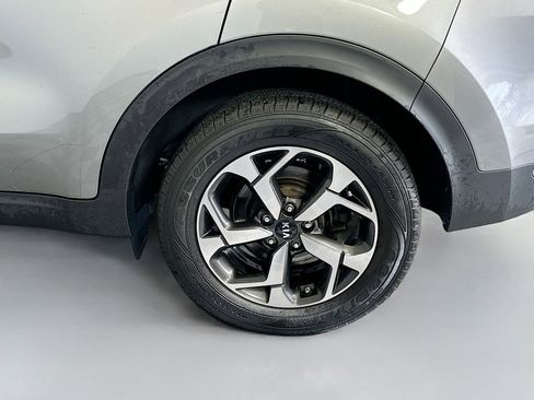 Used 2020 Kia Sportage LX image 30