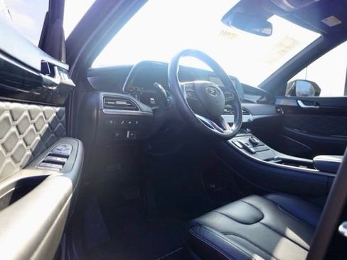 Used 2022 Hyundai Palisade Calligraphy image 16