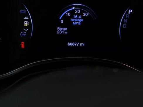 Used 2019 Jeep Grand Cherokee Laredo image 11