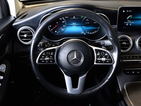 Used 2021 Mercedes-Benz GLC 300 4MATIC image 19
