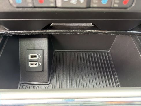 Used 2018 Ford F250 Platinum w/ Platinum Ultimate Package image 54