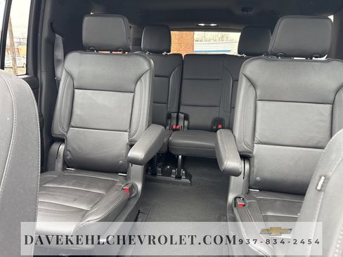 Used 2021 Chevrolet Suburban LT w/ Luxury Package image 22