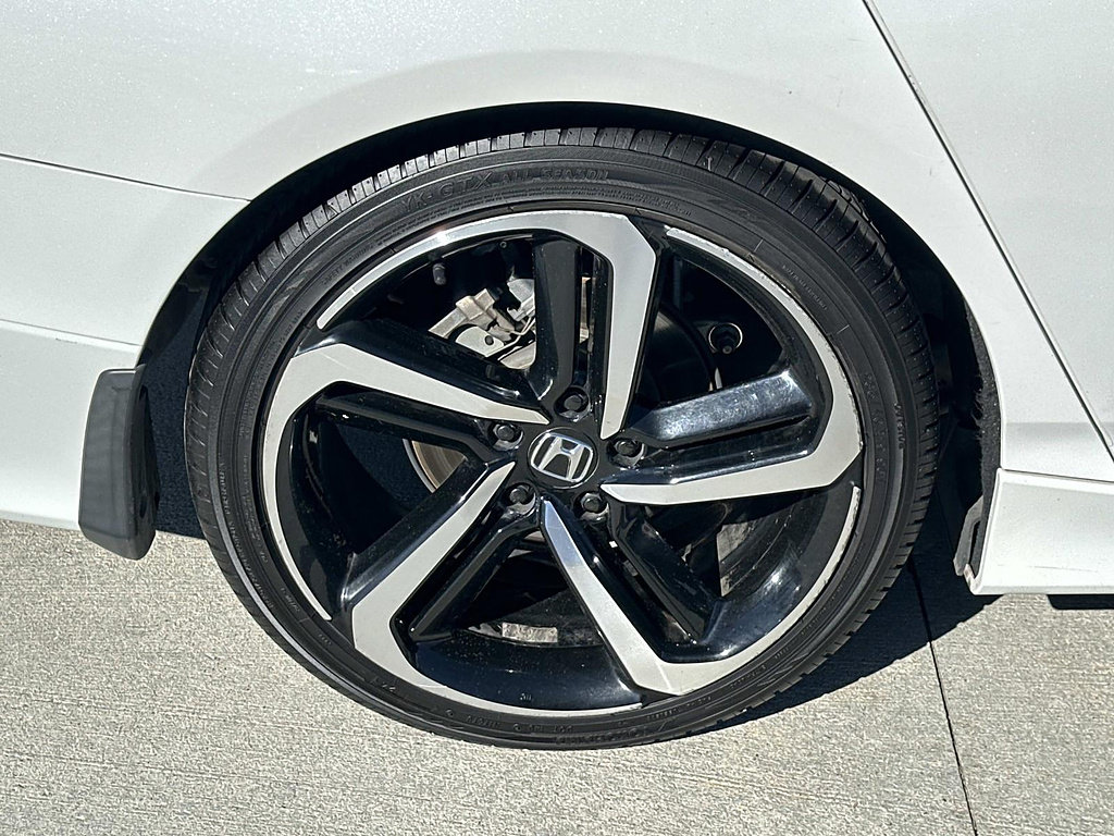Used 2019 Honda Accord Sport image 30