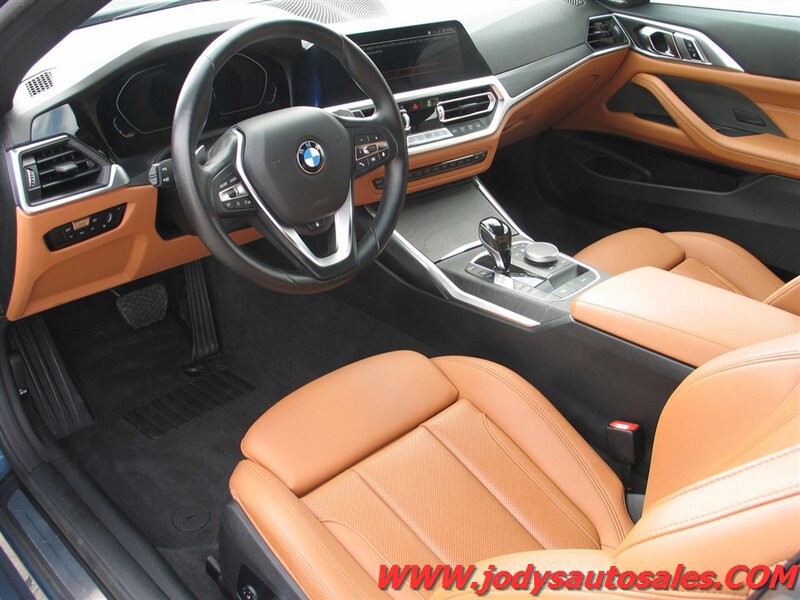Used 2023 BMW 430i xDrive Convertible w/ Premium Package AWD/4WD image 2