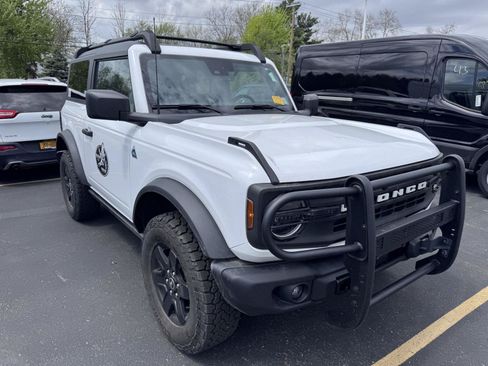 Used 2024 Ford Bronco Black Diamond AWD/4WD image 3