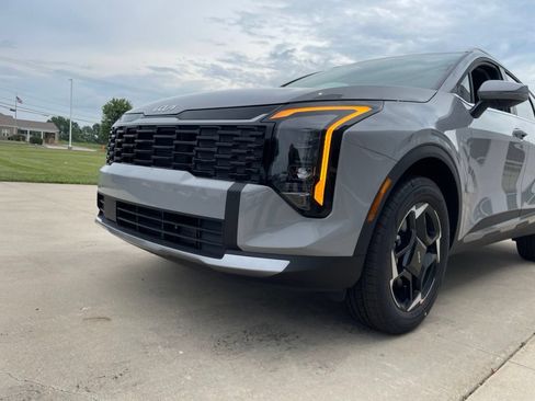 New 2027 Kia Sportage EX AWD/4WD image 14