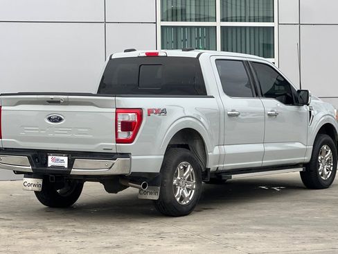 Used 2023 Ford F150 Lariat w/ Trailer Tow Package image 4