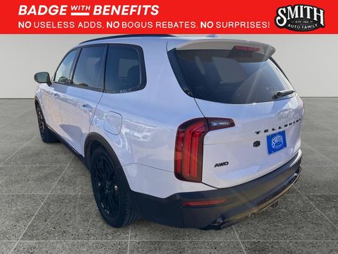 Used 2022 Kia Telluride EX w/ EX Premium Package image 6