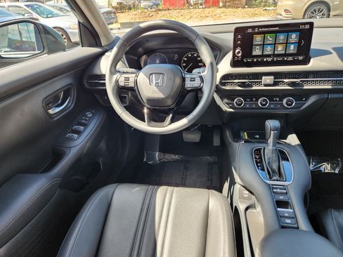 Used 2024 Honda HR-V EX-L image 13