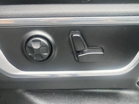 Used 2020 RAM 1500 Laramie w/ Sport Appearance Package image 14