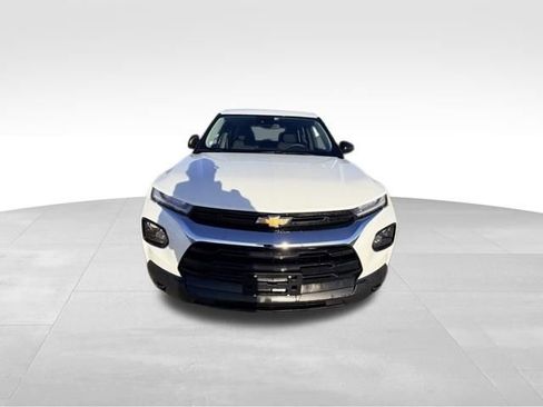 Certified 2023 Chevrolet TrailBlazer LS image 3