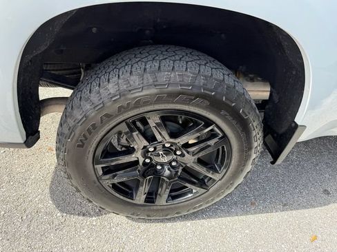 Used 2025 Chevrolet Silverado 1500 Custom w/ Turbomax Blackout Package AWD/4WD image 12